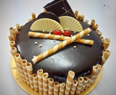 Chocolate Cake Prayagraj Vyanjan Bakers