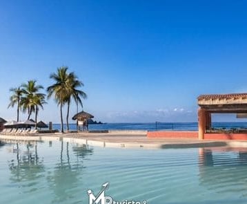 Ofertas en Holiday nInn Ixtapa - piscina