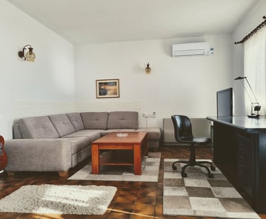 Spacious living room with work desk and air conditioning, Easy Living, Lokva Rogoznica