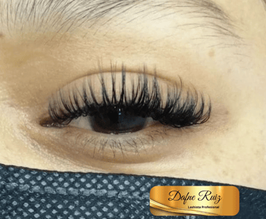 extensiones de pestañas