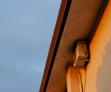 Entretien préventif saisonnier d'une climatisation extérieure pour une performance durable