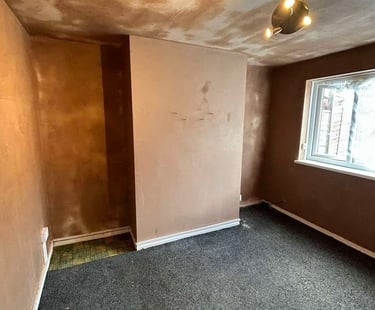 Professional plaster application for a flawless wall finish