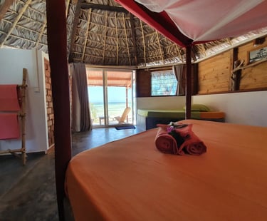 Chambre de bungalow à l’hôtel Ocean Lodge à la Baie de Sakalava à Diego-Suarez Madagascar