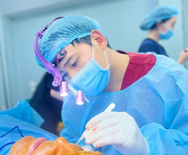Dr Quang Nguyen cosmetic surgery plastic surgery vietnam Vietnam Surgeons