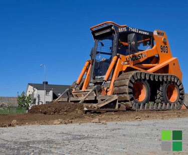 Kiemai.lt Universalus mini krautuvas Locust 903