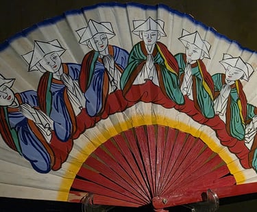Bongsan Mask Dance fan showing the 7 Buddhas, National Intangible Heritage Center, Jeonju