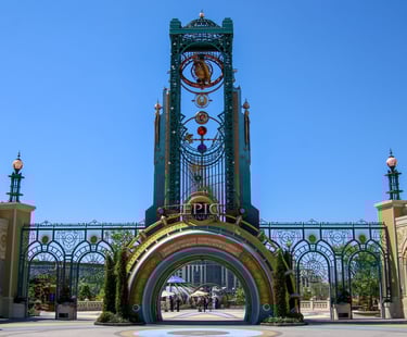 entrada principal parque temático epic universe en orlando florida