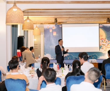 hội thảo khách hàng bảo hiểm tại Đà Nẵng cùng tư vấn viên MDRT Nguyễn Nam Thùy