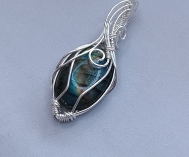 Pendente Artigianale realizzato con Argento Silver Filled e Labradorite