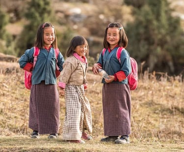 Bhutanese_School_Going_Children_at_Pjobjikha_Valley_Western_Bhutan