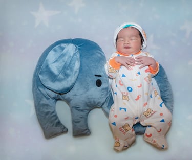 newborn photoshoot Dubai, Book Now!