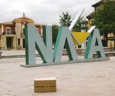 letras nava y caja mercarennava