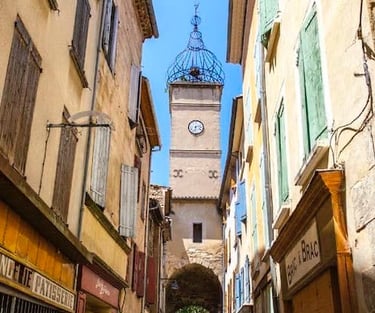 Petite ruelle du centre historique de Manosque