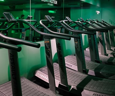 Tapid auto-entrainé, tapis de course en cours de Bootcamp chez Episod à Paris