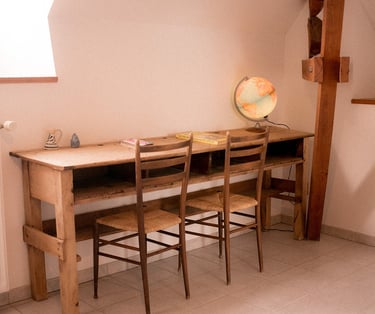 Bureau de la chambre mésange de la Ferme du Veyre