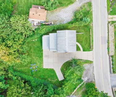 Experience comfort in this modern Northside house with stylish decor, cozy bedrooms sleeping 8 guest