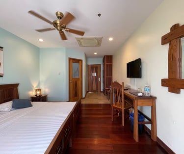 Superior Balcony Room with sea view and private terrace at Corto del Mar boutique hotel in Coron, Pa