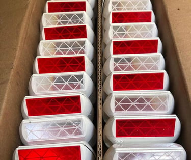 TACHAS REFLECTIVAS 3M BLANCO