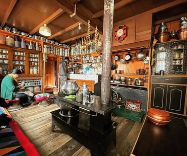 LACHEN HOMESTAY