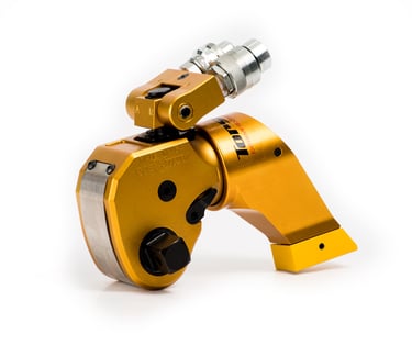 FAST TRACK INDUSTRIAL RESOURCES LLC-TORSIONX HYDRAULIC TORQUE WRENCHES IN THE MIDDLE EAST
