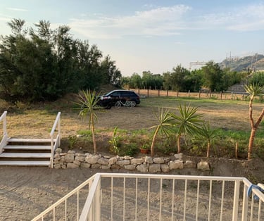 Parcheggio riservato per gli ospiti di Home Beach a Longobardi Marina