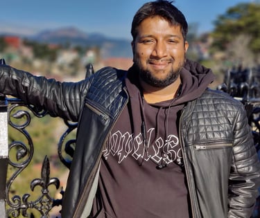 Copywriter_DataAnalyst_AIEnthusiast