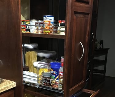 Pullout pantry