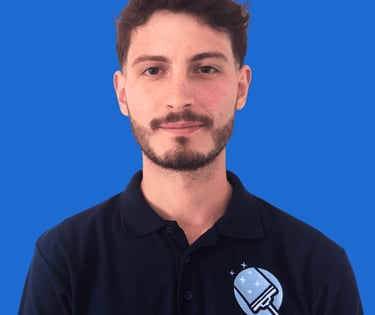 monsieur-morel-gerant-entreprise-morel-services-nettoyage Nettoyage de vitres à Amiens