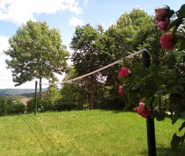 TERRACE / BBQ / VOLLEYBALL / BADMINTON
