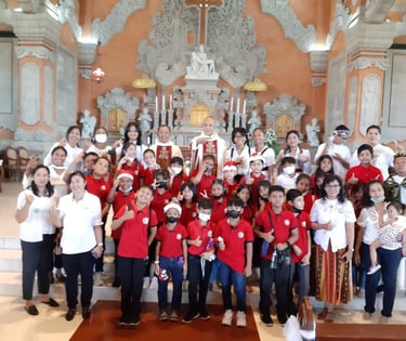 Koor Sekami Tuka di Gereja Yesus Gembala Baik Hari Anak Misioner 2023