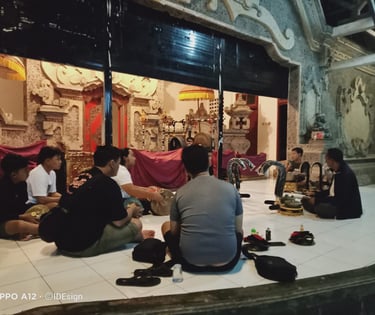 latihan megambel persiapan misa perdana RD Made Yohan Mahastra