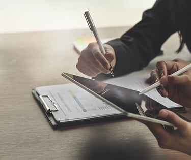 إمساك الدفاتر المحاسبية وتنظيم الحسابات للشركات في الكويت.