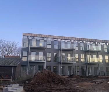 Erhvervsbyggeri og totalrenovering Bygge anlaeg