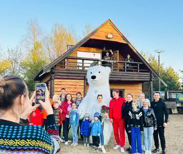 Muzikinis sveikinimas baltos meškutės