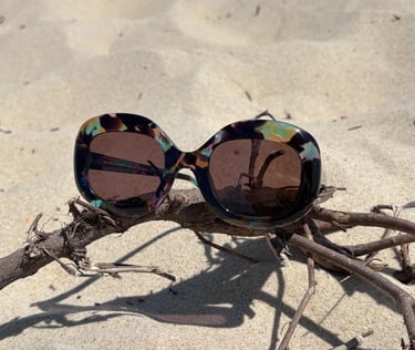 Montures solaires Clémence et Margaux opticien indépendant