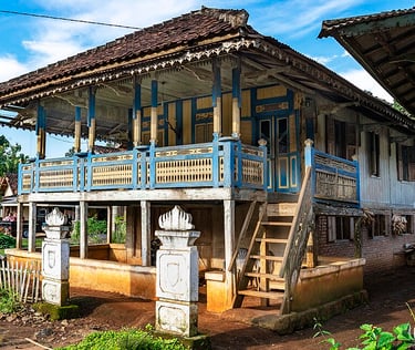 Rumah adat Lampung 