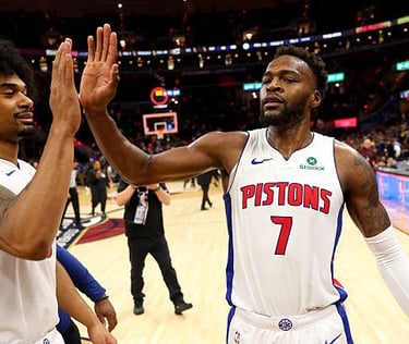 Paul Reed and the Pistons celebrate following their game 6 victory against the Cavaliers (May 15, 2026)