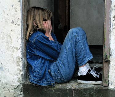 trauma injustices inceste pédophilie colère injuste père mère loi thérapeute parler silence enfance