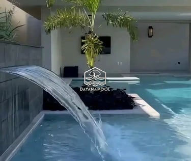 Dekorasi kolam hias untuk mempercantik halaman rumah lengkap dengan air tirai.