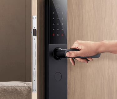 قفل ذكي خارجي في الخبر