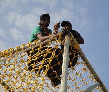 Commando Net Zipline Gear SAM Zip Line Rope Net