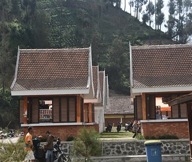 Rest Area Ranupane