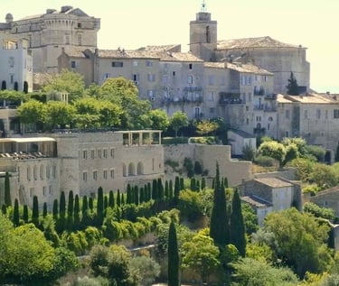 Gordes vue d'en face