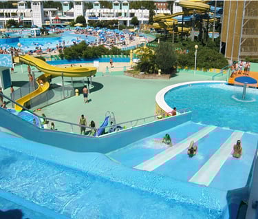 Scivoli d'acqua a Cesentico, Parco divertimento