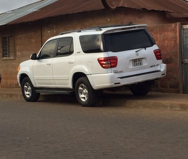 Dahomey African Tours 4X4 Rental Vehicle