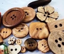 wood buttons by fashion deviser