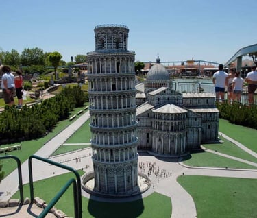 Torre di pisa, Italia in miniatura, cultura a Rimini, eventi, parchi tematici