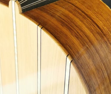 Heel block baroque guitar