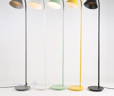 0860 Macron triangular shade floor lamp