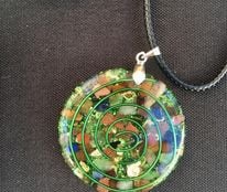 orgonite pendentif pierres naturelles